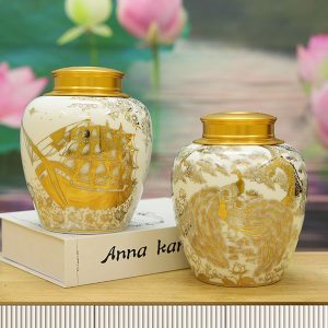 Hũ Đựng Trà Vẽ Vàng 24k “Thuận Buồm Phú Quý”